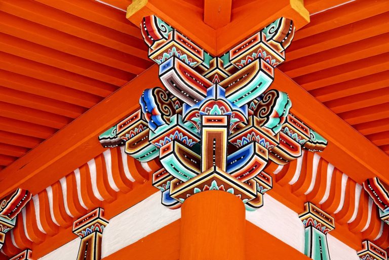 Colourful details at pagoda near Kyomizu-dera.