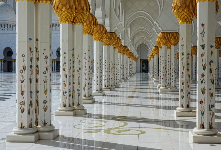 One of the Taj Mahal style archways at Sheikh Zayed Mosque.