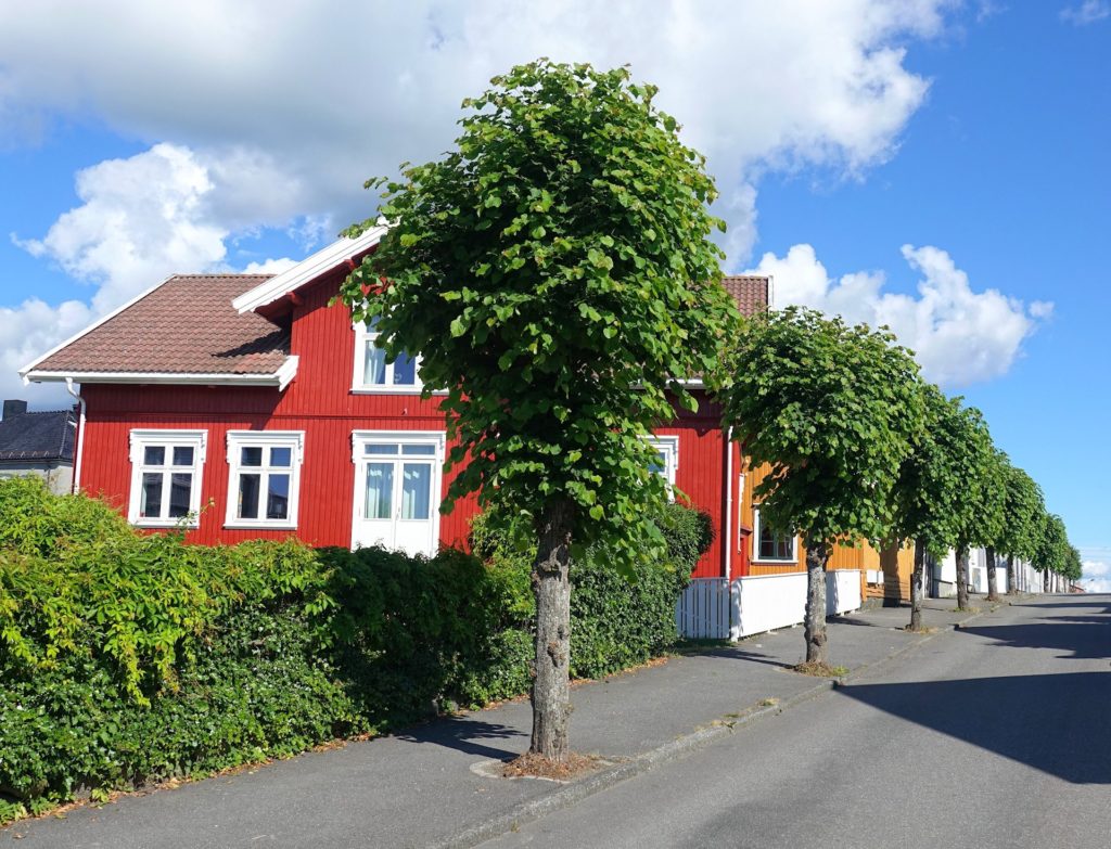 Photo of Skippergaten, a street in Stavern, Norway.