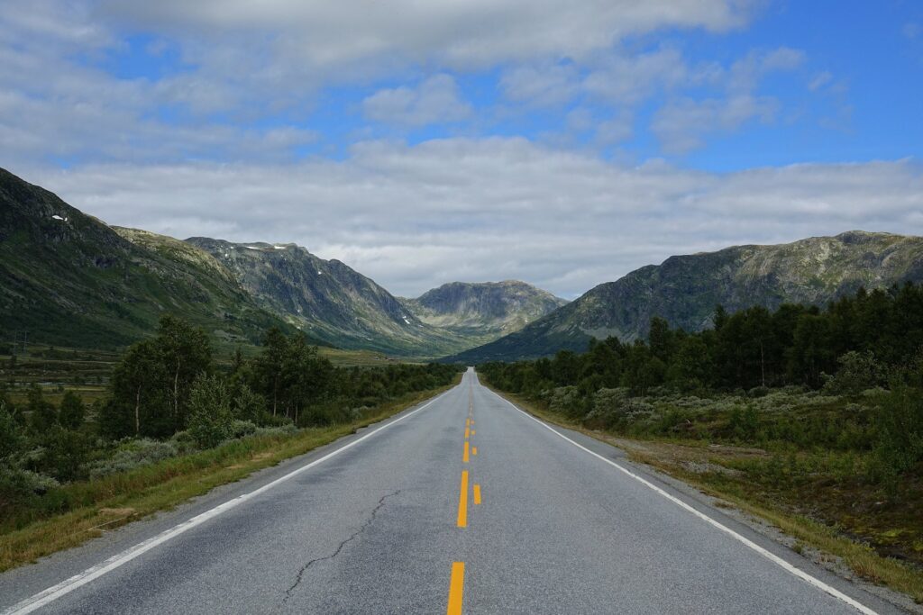 Photo of mountain road in Hemsedal, Norway.