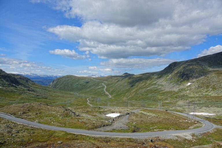 Photo of southern part of Tindevegen, Norway.