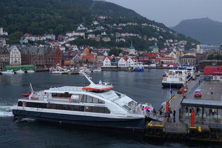 Photo of morning rush in Bergen, Norway.