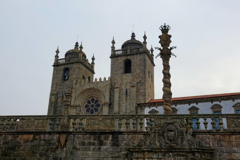 Photo of the cathedral in Porto, Portugal.
