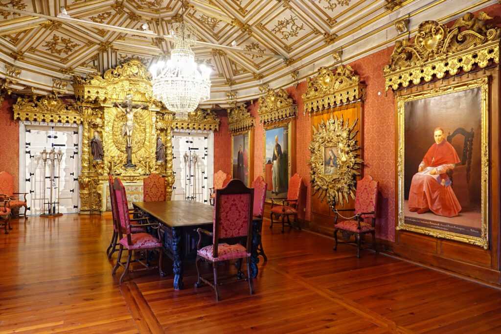 Photo of grandiose room in Porto, Portugal.